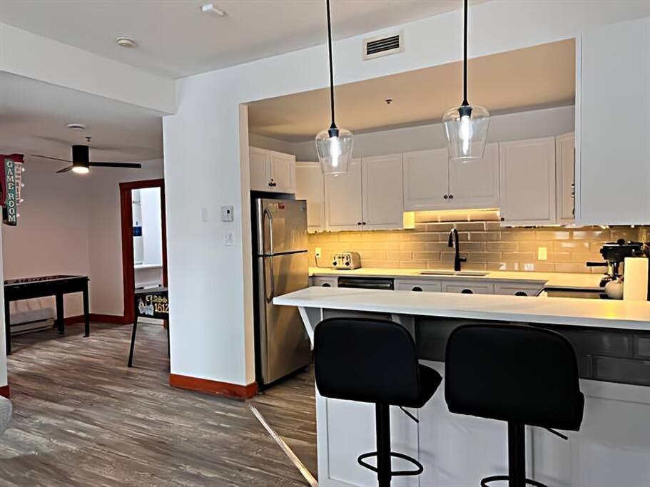 Апартаменты Tremblant Les Eaux 227-1 By Escapades Tremblant Мон-Трамблан Экстерьер фото